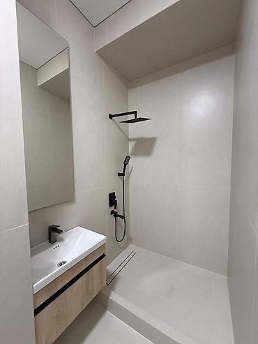 Продажа квартир: 3 комнаты, 122 м², 3 этаж — 18