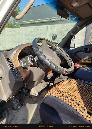 шины на крузак: Легкий грузовик, Hyundai, Стандарт, 3 т, Б/у — 10