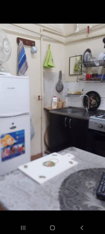 Uzunmüddətli kirayə mənzillər: Səbail rayonu,Azneft dairəsi yaxınlığında,6 nömrəli məktəbin — 7