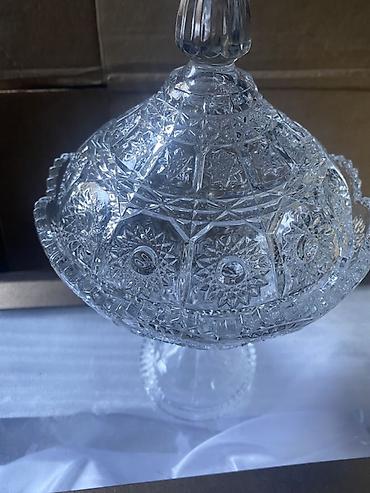 ваза для сладостей: Büllur şirniyyat qabı – qapaqlı, ayaqlı - Material: şəffaf kəsmə — 2