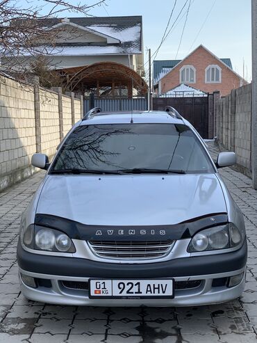 Toyota: Toyota Avensis: 1999 г., 2 л, Автомат, Бензин, Универсал