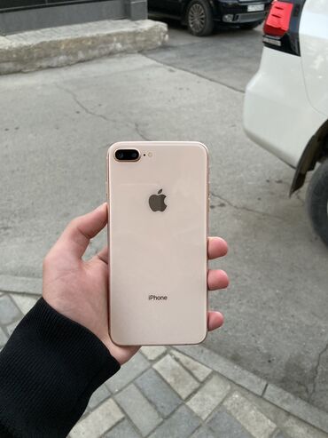 Apple iPhone: IPhone 8 Plus, 64 GB, Qızılı, Barmaq izi, Simsiz şarj