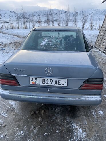 Mercedes-Benz: Mercedes-Benz W124: 1987 г., 2.9 л, Механика, Дизель, Седан