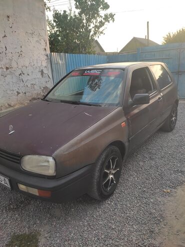 аварийный фольксваген: Volkswagen Golf: 1994 г., 1.8 л, Механика, Бензин, Купе