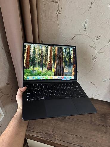 Apple MacBook: Yeni Apple MacBook, 13.3 ", Apple M2, 256 GB, Ünvandan götürmə, Pulsuz çatdırılma, Ödənişli çatdırılma — 1