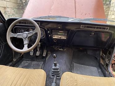 maşın lalafo: Klassik Ford Taunus sedan. 1973-cü il. Bütün sənədləri qaydasındadır — 7