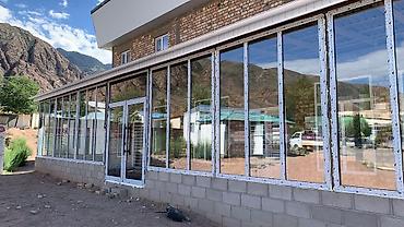 Алюминиевые окна на заказ: Алюминиевое окно на заказ, Тип окна: Витражные, Мансардные, Панорамные, Бесплатная установка, Без рассрочки — 6