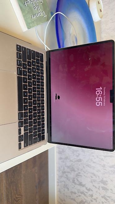 Apple MacBook: Apple MacBook Air 13 M4 (qızılı rəng) %100 pil gücü🔋 Hecbir problemi — 3