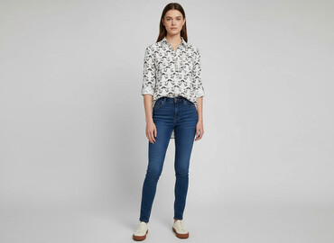 t shirty stradivarius: Wallis, Сорочка жіноча, розмір S