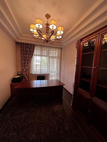 Долгосрочная аренда домов: 350 м², 6 комнат — 7