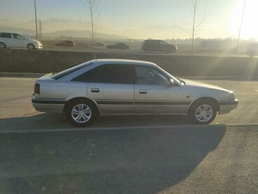 Mazda: Mazda 626: 1989 г., 2 л, Механика, Газ, Хэтчбэк — 7