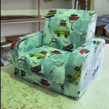 Ostali dečiji nameštaj: Kuba fotelja Prakticne dečije foteljice, izrađene od čvrstog sunđera i — 1