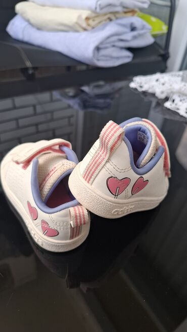 uptempo patike: Adidas, Size - 21