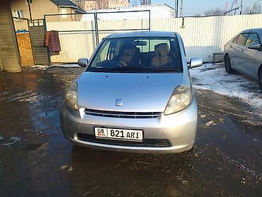 для такси авто: Toyota Passo: 2006 г., 1 л, Автомат, Бензин, Хэтчбэк — 2