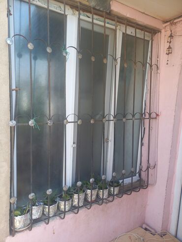 suse caynikler: İşlənmiş Pəncərə şüşəsi, Еni: 150 sm, Uzunluğu: 170 sm