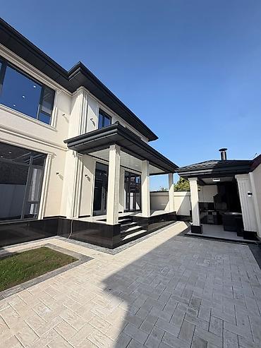 Продажа домов: 6 комнат и более, 340 м², 4 соток, Бишкек, Арча-Бешик ж/м Риэлтор — 2