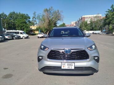 Toyota: Toyota Highlander: 2021 г., 2.5 л, Типтроник, Гибрид, Внедорожник