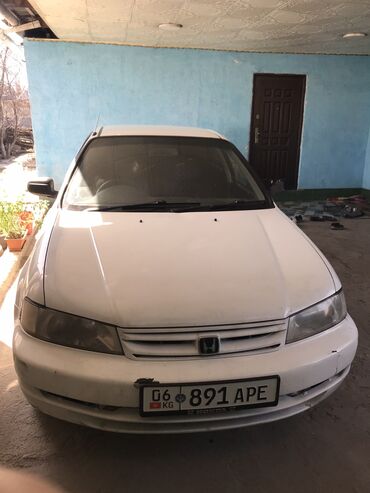 Honda: Honda Domani: 2000 г., 1.6 л, Автомат, Бензин, Седан