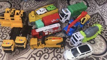 детская обувь для дома: Игрушки