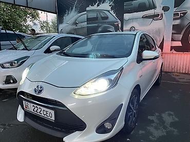 jac s7: Toyota Prius C: 2018 г., 1.5 л, Вариатор, Гибрид, Хэтчбэк — 2
