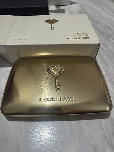 палетка: Hourglass Ambient Lighting Edit Unlocked – Holiday Palette (Limited — 1