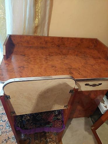 Скупка мебели: Парта-стул. 4000сом. детский шкаф,диван-6000СОМ. ГОРКА СЕРВАНТ-СТОЛ — 4