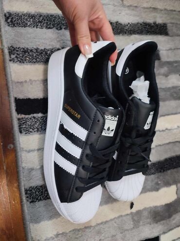 novi modeli zenskih patika: Patike, Adidas, veličina - 46 na lalafo.rs novi modeli zenskih patika: Patike, Adidas, veličina - 46