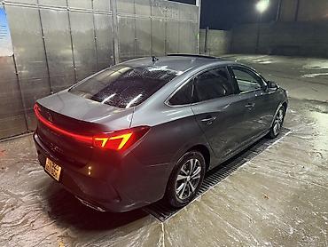 byd e6: Changan Eado Plus: 2025 г., 1.4 л, Робот, Бензин, Седан — 3