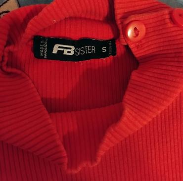 ralph: Ženski duks Ckh i bluza FB sister, S veličina. Bez oštećenja Cena je — 6