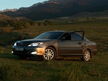 машина жалалабат: Toyota Camry: 2003 г., 2.4 л, Автомат, Газ, Седан