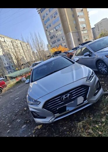аренда авто в бишкеке: Сдаю в аренду: Легковое авто, Под такси