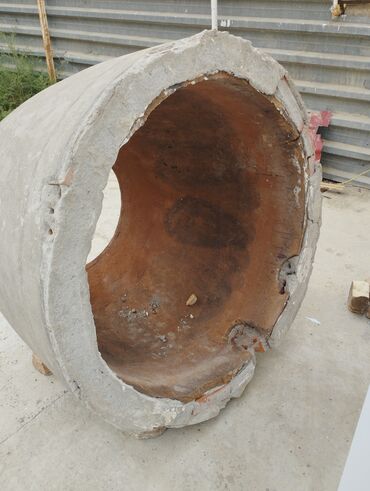 İnşaat betonu: Beton boru, uzunluğu - 1 metr