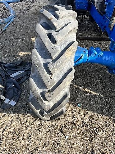 Traktorlar: Mtz T 42 dı zavod traktör du 452 saat işleyib. Tecili pul lazımdı — 11