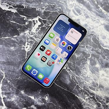 Apple iPhone: IPhone 13, Б/у, 128 ГБ, Чехол, 86 % — 8