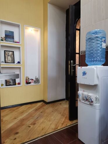 Mənzil kirayələyirəm: 4 otaqlı, 160 kv. m — 11