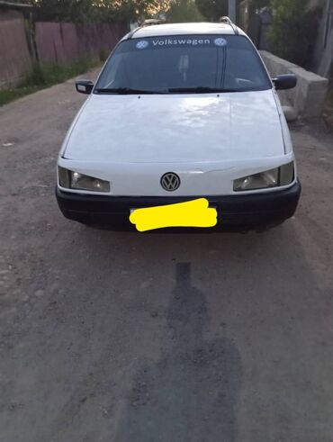 машина до 300000: Volkswagen Passat Variant: 1990 г., 1.8 л, Механика, Бензин, Универсал