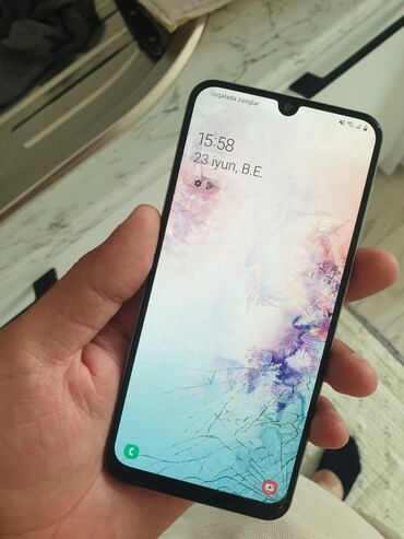 samsung netbook qiymetleri: Samsung Galaxy A30, 32 GB, rəng - Ağ, Sensor, Barmaq izi, İki sim kartlı