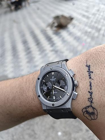 baki saati: Hublot saatı, təptəzədir, qarantiyası da var. Tam mexaniki, qoldan — 9