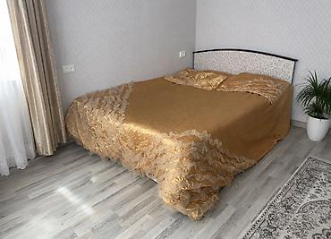 Текстиль: Покрывало для кровати, Б/у, Фактурный — 1