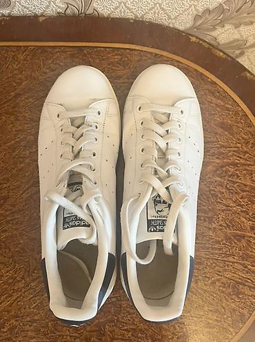 Kişi ayaqqabıları: Adidas Stan Smith klassik ağ ayaqqabısı - Model: Adidas Originals — 2