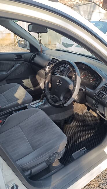 фонда сивик: Honda Civic: 2003 г., 1.5 л, Автомат, Бензин, Седан