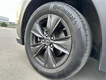 Lexus: Lexus UX: 2019 г., 2 л, Вариатор, Хэтчбэк — 11