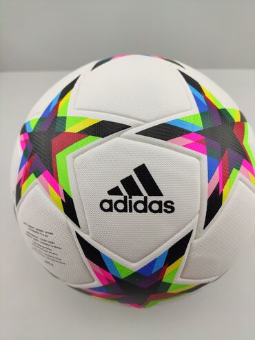 toplar futbol: Futbol topu "Adidas". Keyfiyyətli və professional futbol topu