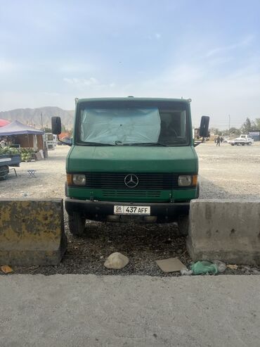 некця 2: Жүк ташуучу унаа, Mercedes-Benz, Стандарт