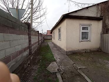 Продажа полдома: ID12 📌Продаётся пол Дома с Участком, В районе Пишпека 4-соток, Дом-40м — 3