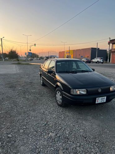 Volkswagen: Volkswagen Passat: 1991 г., 2 л, Механика, Бензин, Седан — 3