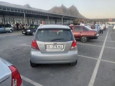 камри 35 2005: Chevrolet Kalos: 2005 г., Хэтчбэк — 4