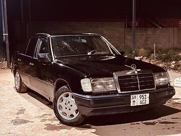 сиз 82 1: Mercedes-Benz E-Class: 1991 г., 2 л, Кол менен иштөөчү, Седан — 2