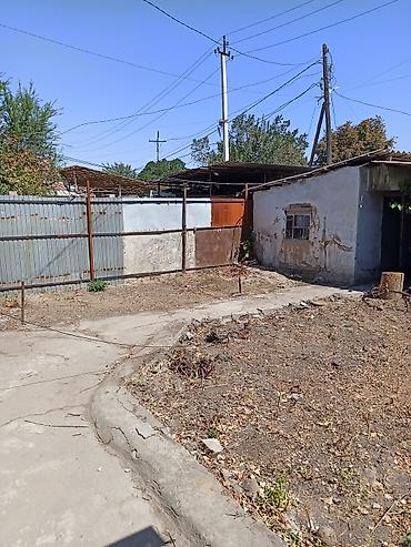 Sale of cottages and houses: Продаю дом. Смоленский 4. Канализации в доме нету, но по улице — 6