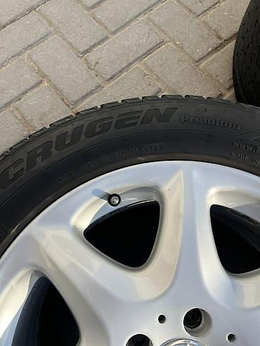 Шиналар жана дисктер: Дөңгөлөктөр монтажда 235 / 60 / R 17, All-season, Колдонулган, Комплект, Жеңил унаалар, Куйма, тешиктери - 5 — 4